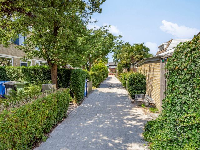 President van Heelstraat 12, Hoek van Holland