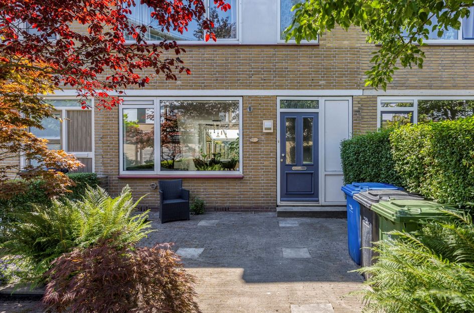 President van Heelstraat 12