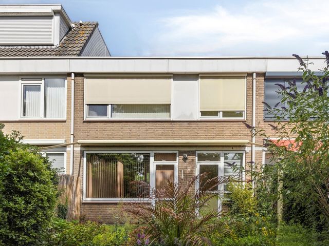 President Van Heelstraat 38, Hoek Van Holland