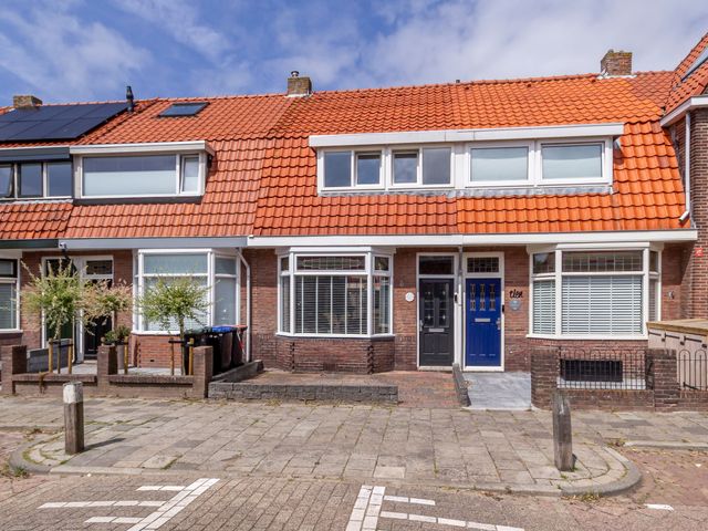 Goudsbloemstraat 12, Den Helder