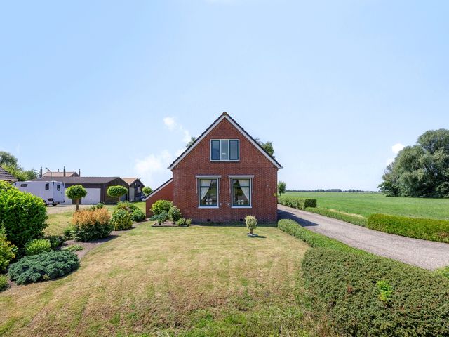 Eesterweg 26, Doezum