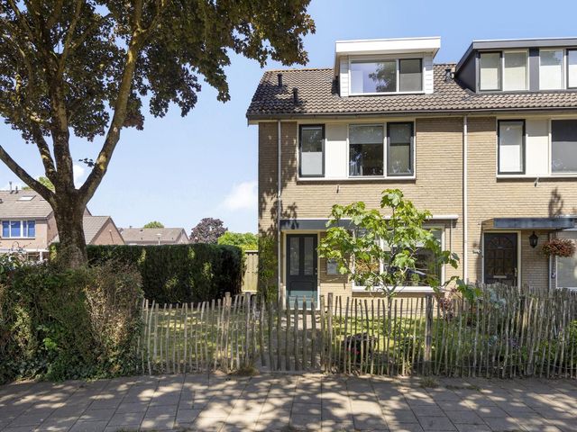 Olieakkerstraat 13, Heteren