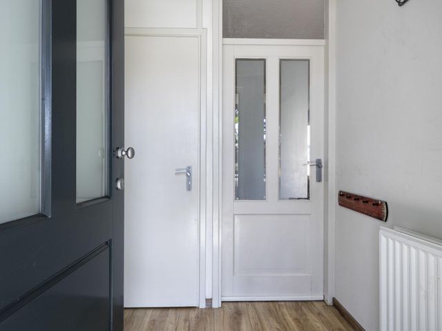 Olieakkerstraat 13, Heteren