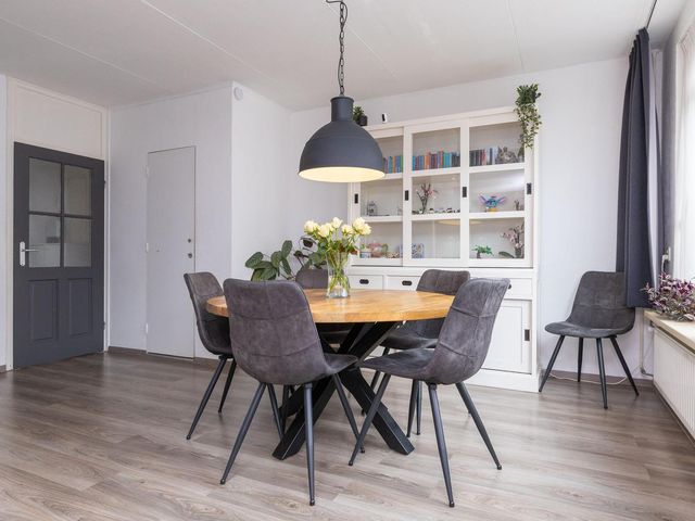 Hertog Albrechtstraat 10, Bovenkarspel