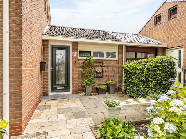 Nederlandlaan 30, Stadskanaal