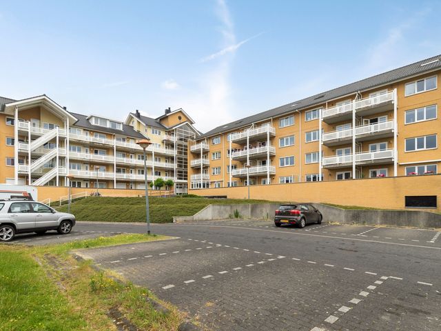 Freijaholm 41, Schiedam
