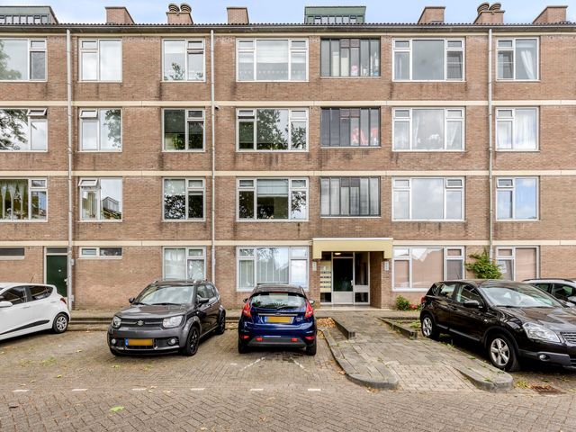 Royaardsplein 96, Schiedam