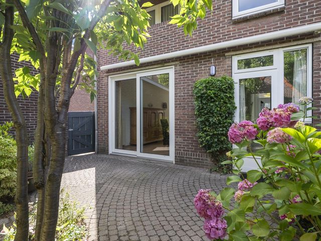 Lintjensstraat 15, Heerlen