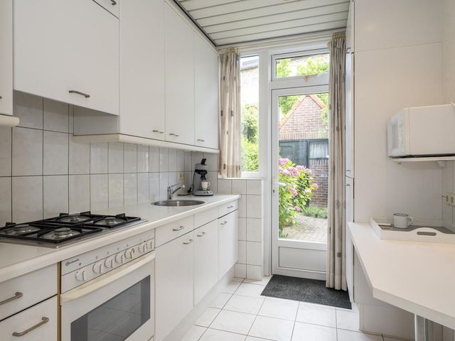 Lintjensstraat 15, Heerlen