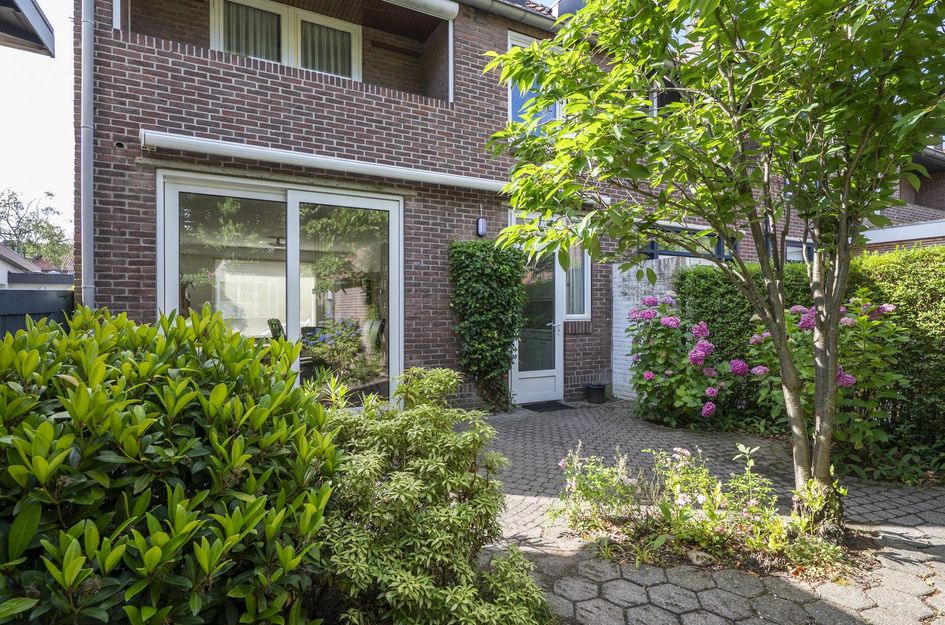 Lintjensstraat 15