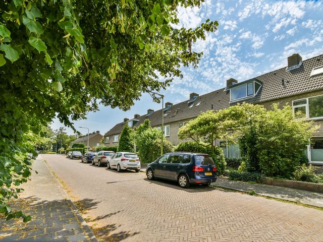 Mulderlaan 25, Voorschoten