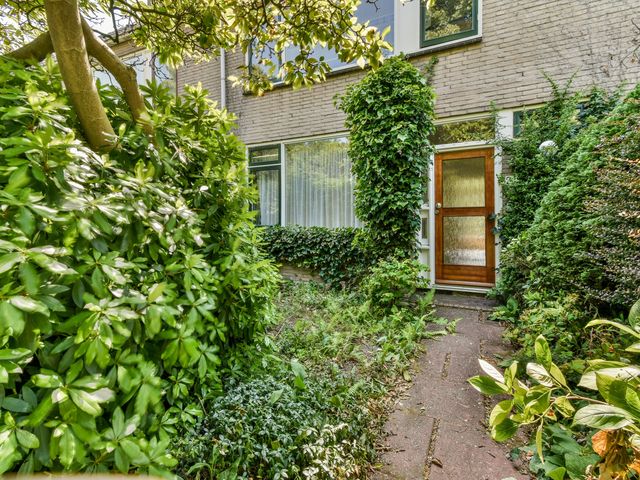 Mulderlaan 25, Voorschoten