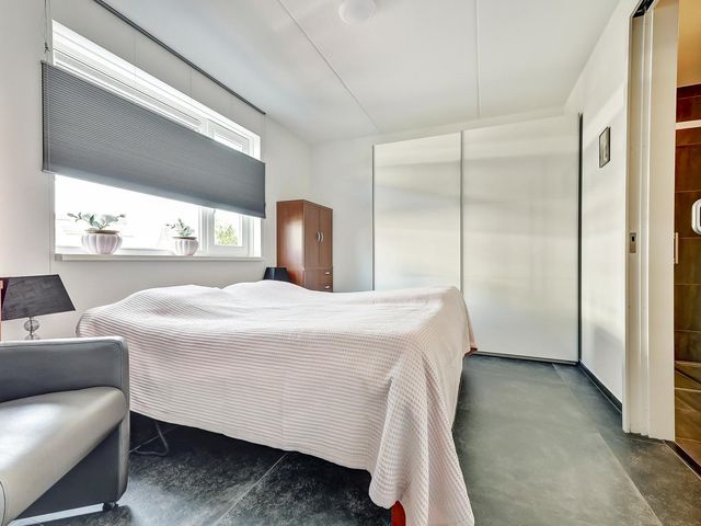 Henri Dunantstraat 7, Sint-Maartensdijk