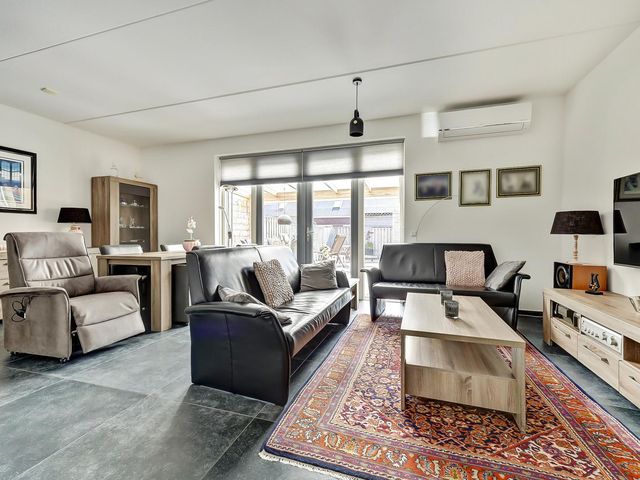 Henri Dunantstraat 7, Sint-Maartensdijk