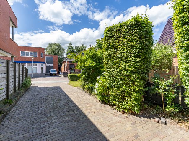 Marktstraat 1, Marum