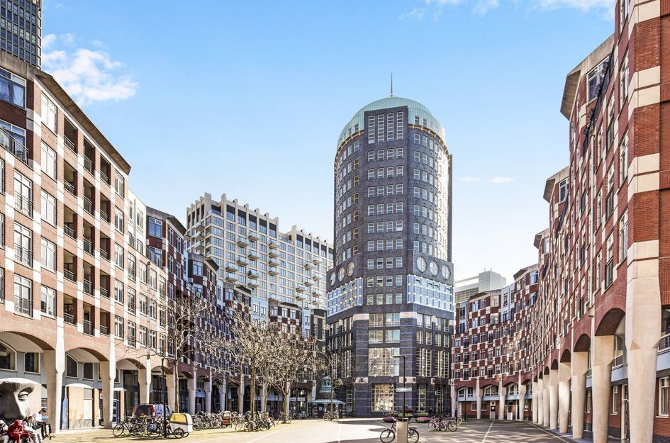 Muzenplein 68