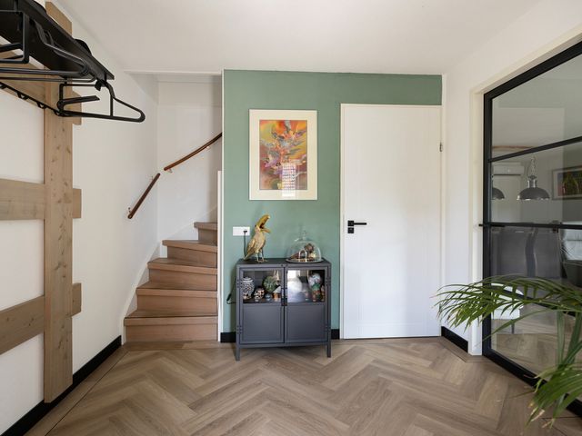Linge Singel 28, Lienden