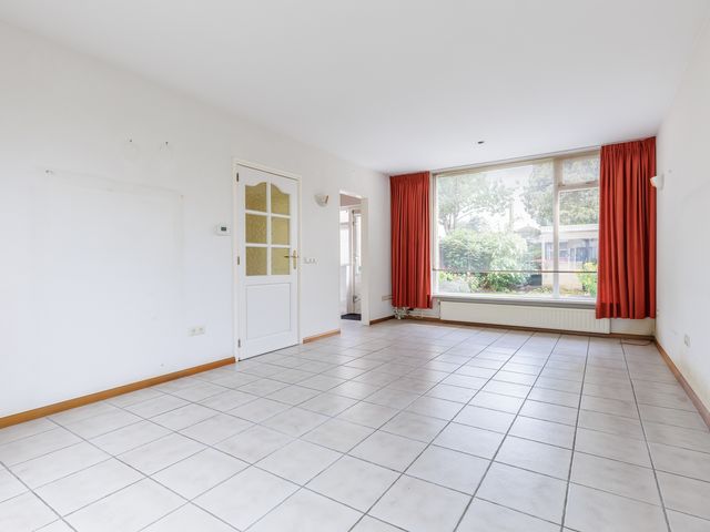 Begoniastraat 34, Oud-Beijerland