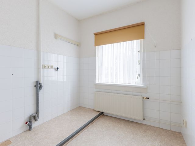 Begoniastraat 34, Oud-Beijerland