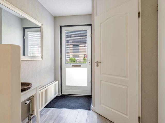 Meidoornstraat 48, Almere