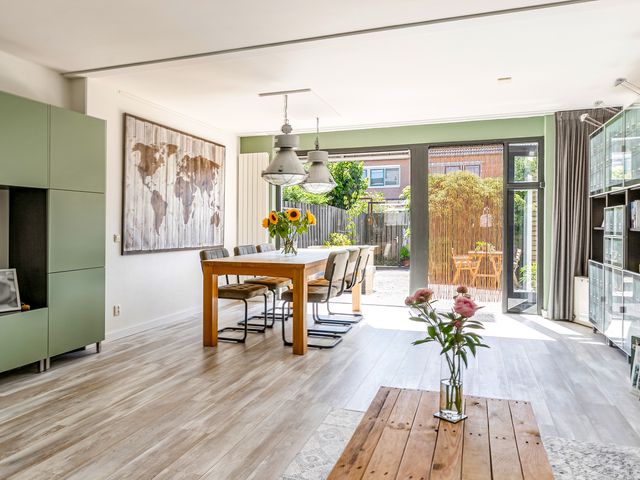 Meidoornstraat 48, Almere