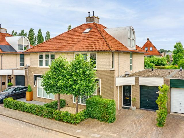 Hilsondusstraat 109, Strijen