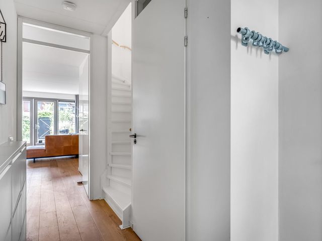 Gilbert Becaudstraat 19, Lent