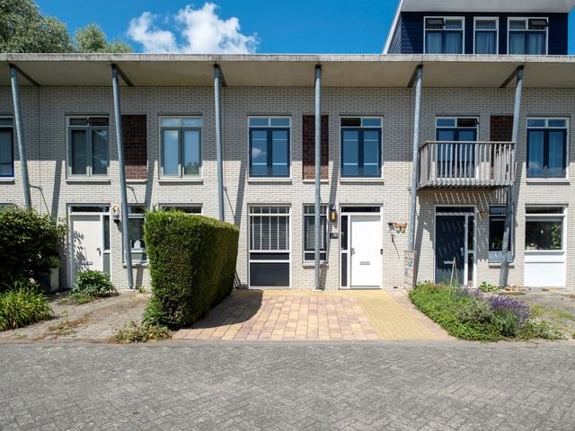 Zonland 107, Groningen