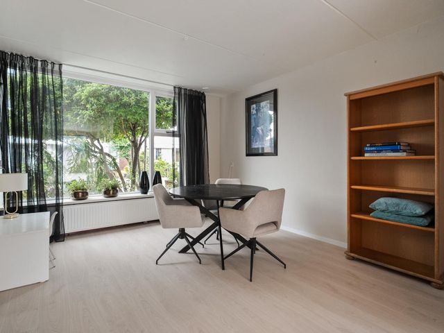 Kerkbollenveld 42, Beverwijk