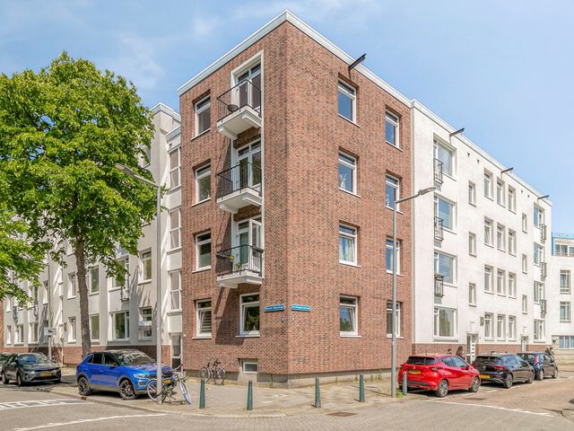 Rösener Manzstraat 153C, Rotterdam