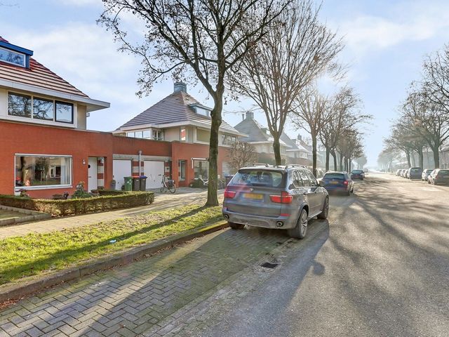 Houtwal 35, Zeewolde