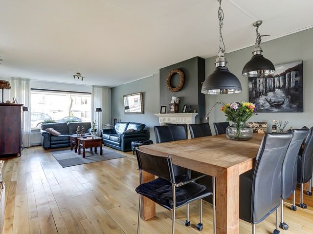 Houtwal 35, Zeewolde