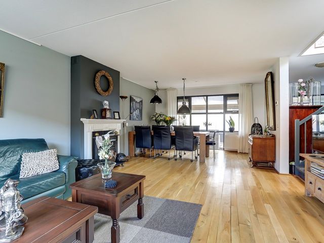 Houtwal 35, Zeewolde