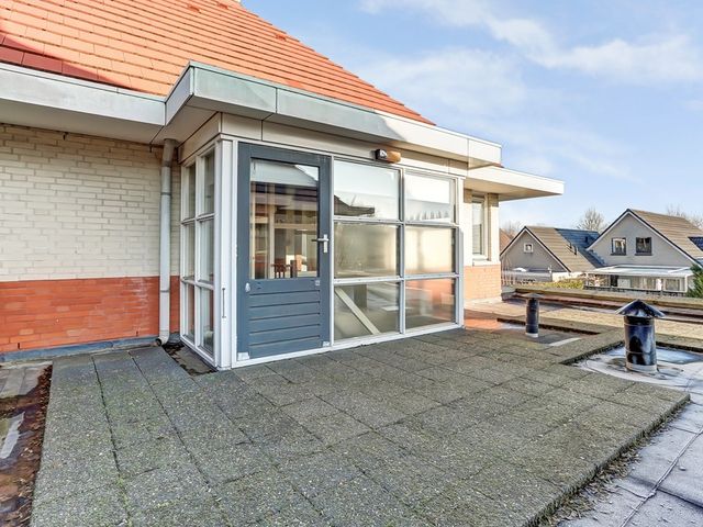 Houtwal 35, Zeewolde