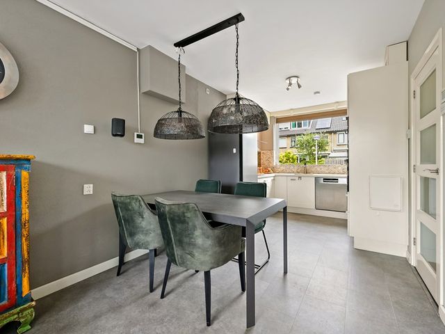 Churchilllaan 7, Delft