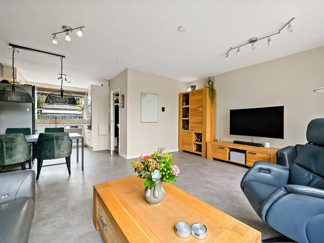 Churchilllaan 7, Delft