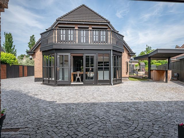 Overflakkee 25, Emmeloord