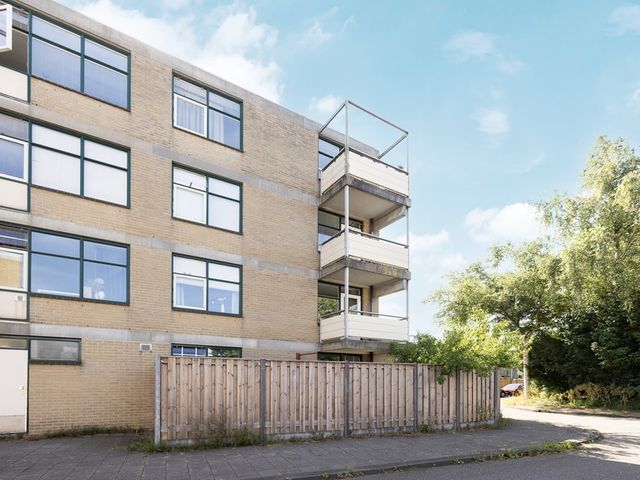 Narcisplantsoen 4, Haarlem