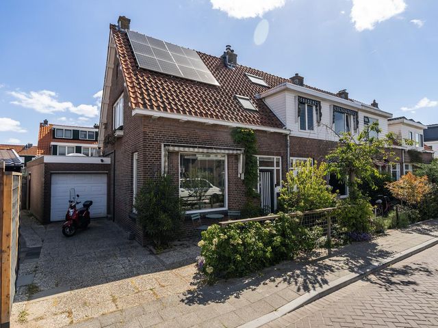 Begoniastraat 1, Vlaardingen