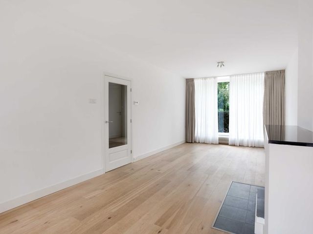 Nederhoven 30, Amsterdam