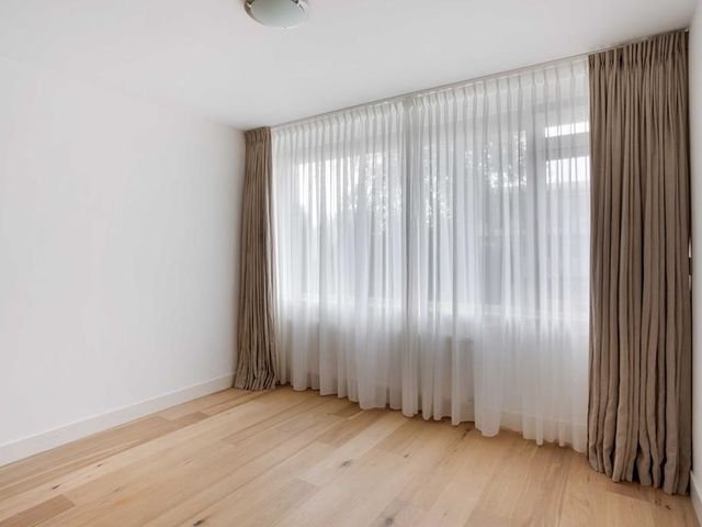 Nederhoven 30, Amsterdam