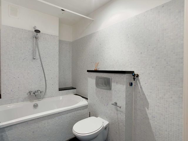 Nederhoven 30, Amsterdam