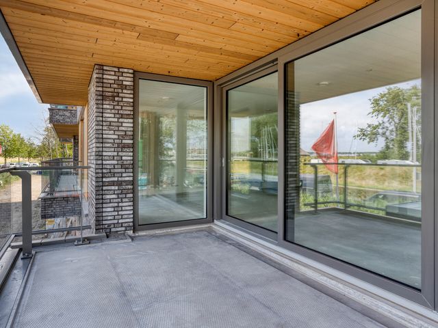 Oosthavendijk 128, Middelharnis