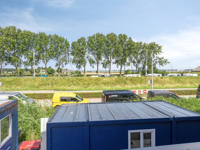 Oosthavendijk 128, Middelharnis