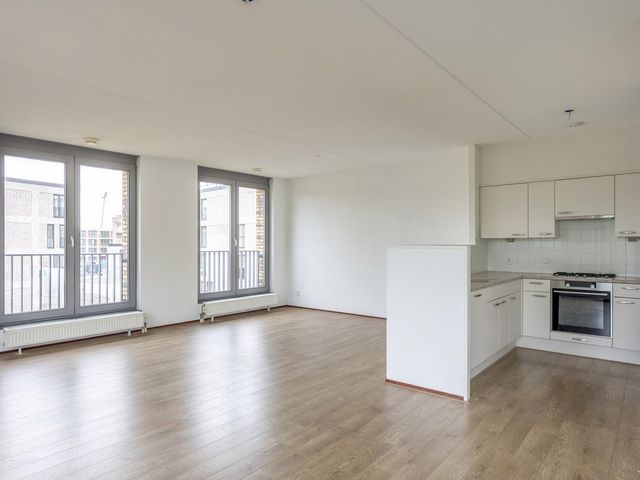 Atletenbaan 60B, Maastricht