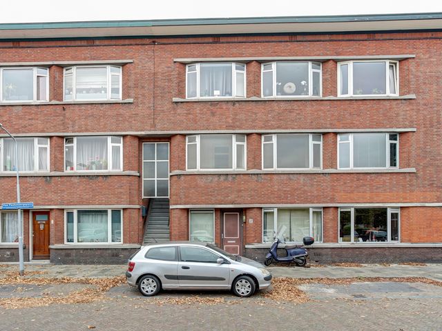 Van Faukenbergeplein 15, Voorburg