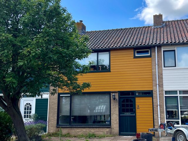 Anemonenstraat 3, Roelofarendsveen