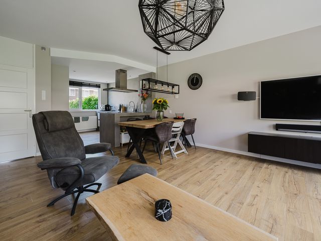 Snoekenveen 102, Spijkenisse
