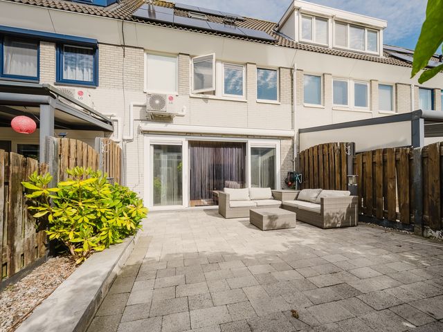 Hudsonpad 26, Spijkenisse