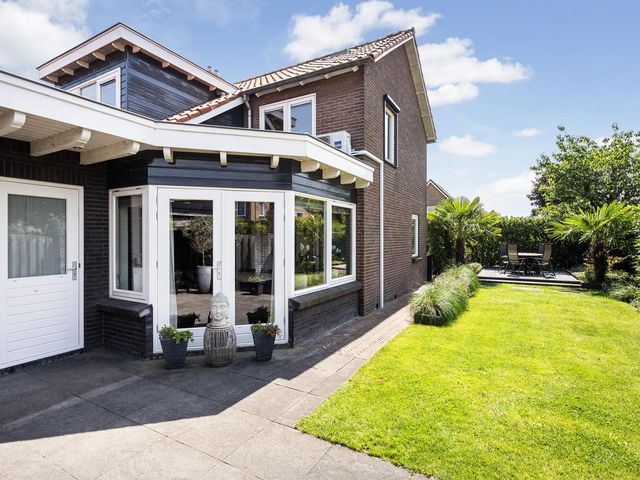 Schoolstraat-Lemelerveld 24, Lemelerveld